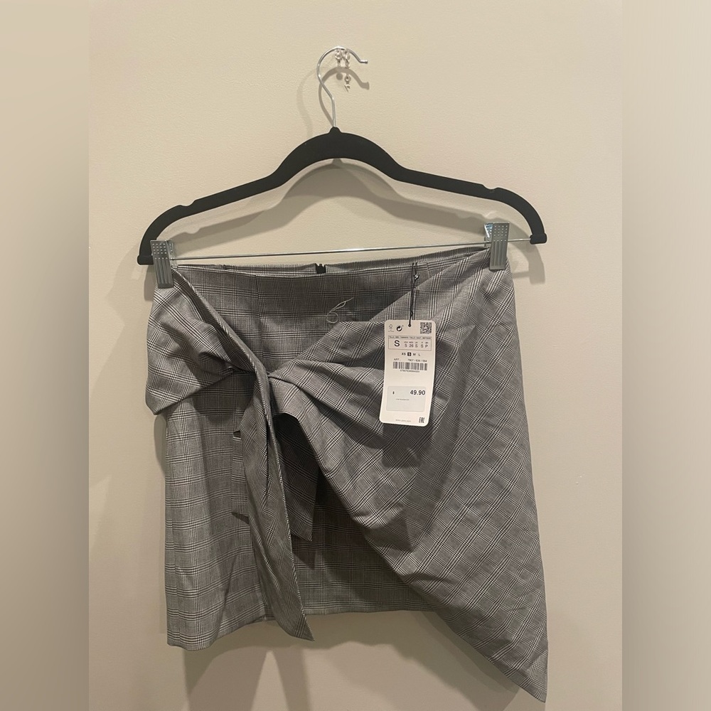 Zara mini skirt